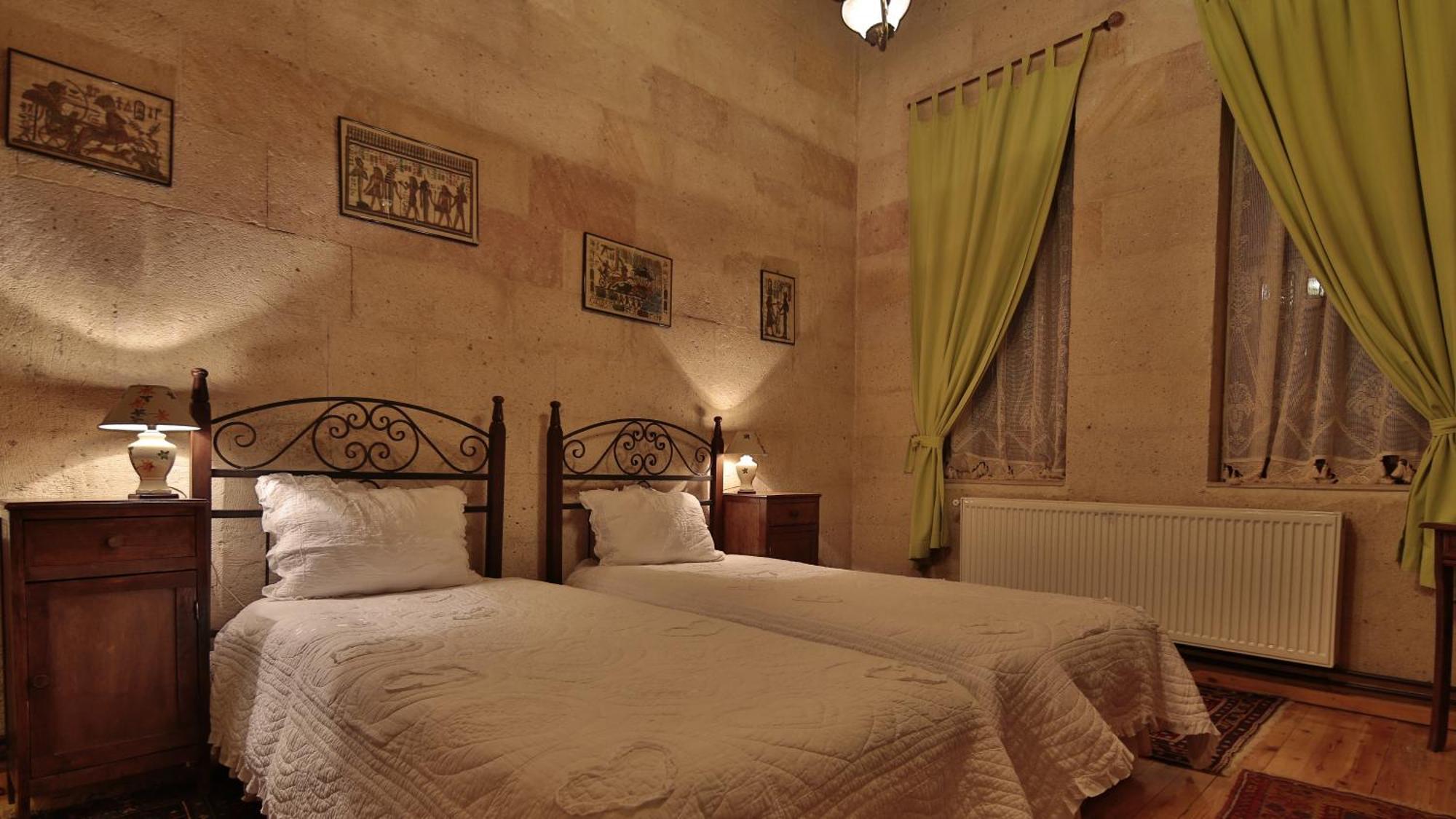 Heaven Cave House - Razziya Evi Bed & Breakfast อูร์กุบ ห้อง รูปภาพ
