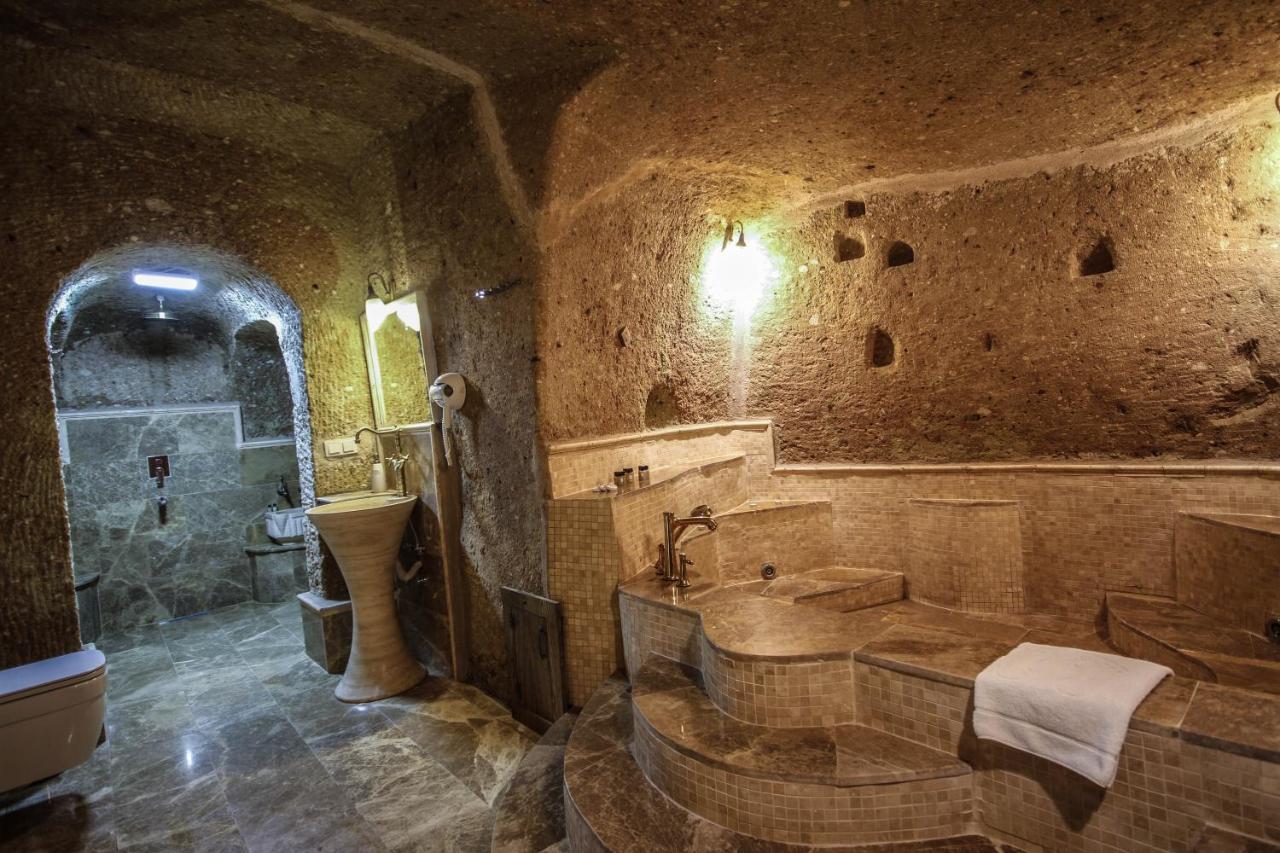 Heaven Cave House - Razziya Evi Bed & Breakfast อูร์กุบ ภายนอก รูปภาพ