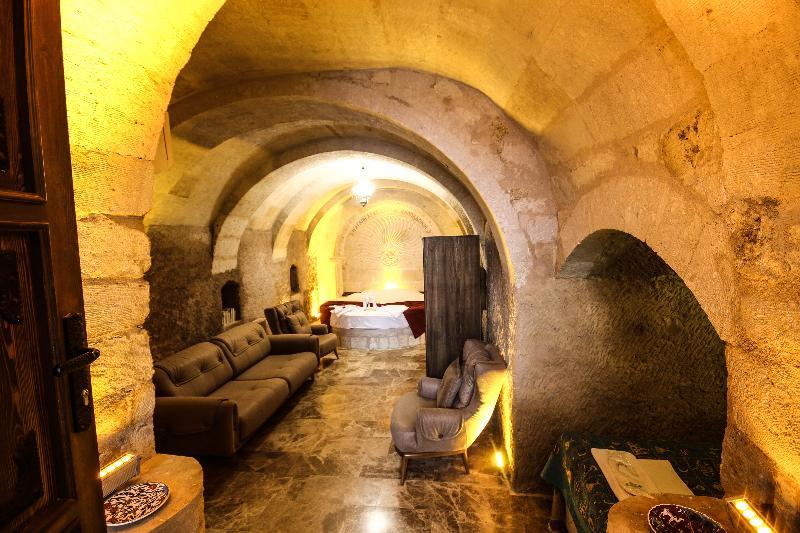 Heaven Cave House - Razziya Evi Bed & Breakfast อูร์กุบ ภายนอก รูปภาพ